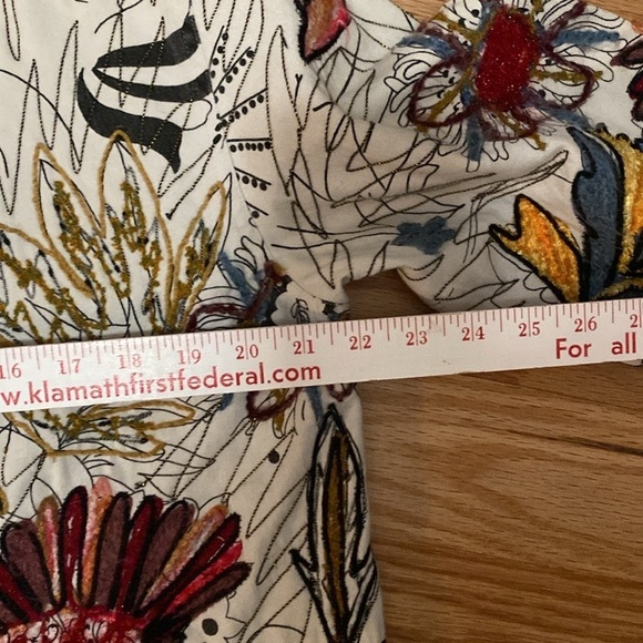 Chico’s Chore Jacket Womens M Floral oversized cottage Artsy Art To Wear - Picture 9 of 12